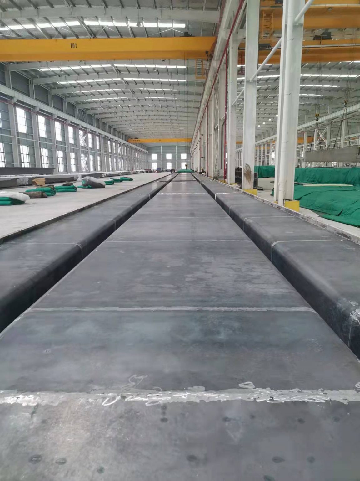 闆模具廠房